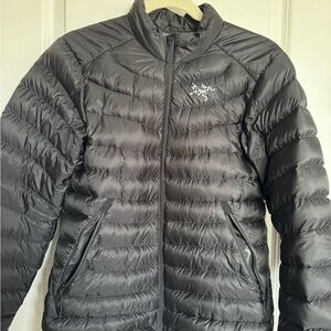 Arc'teryx Black Insulated Lightweight Jacket sz Small